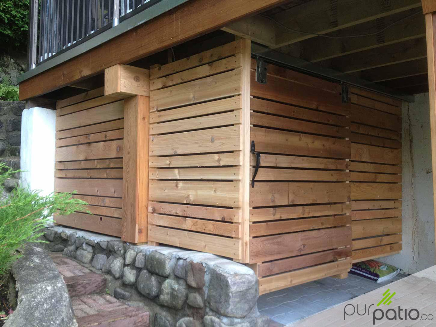 Cabanon Sous Patio cèdre