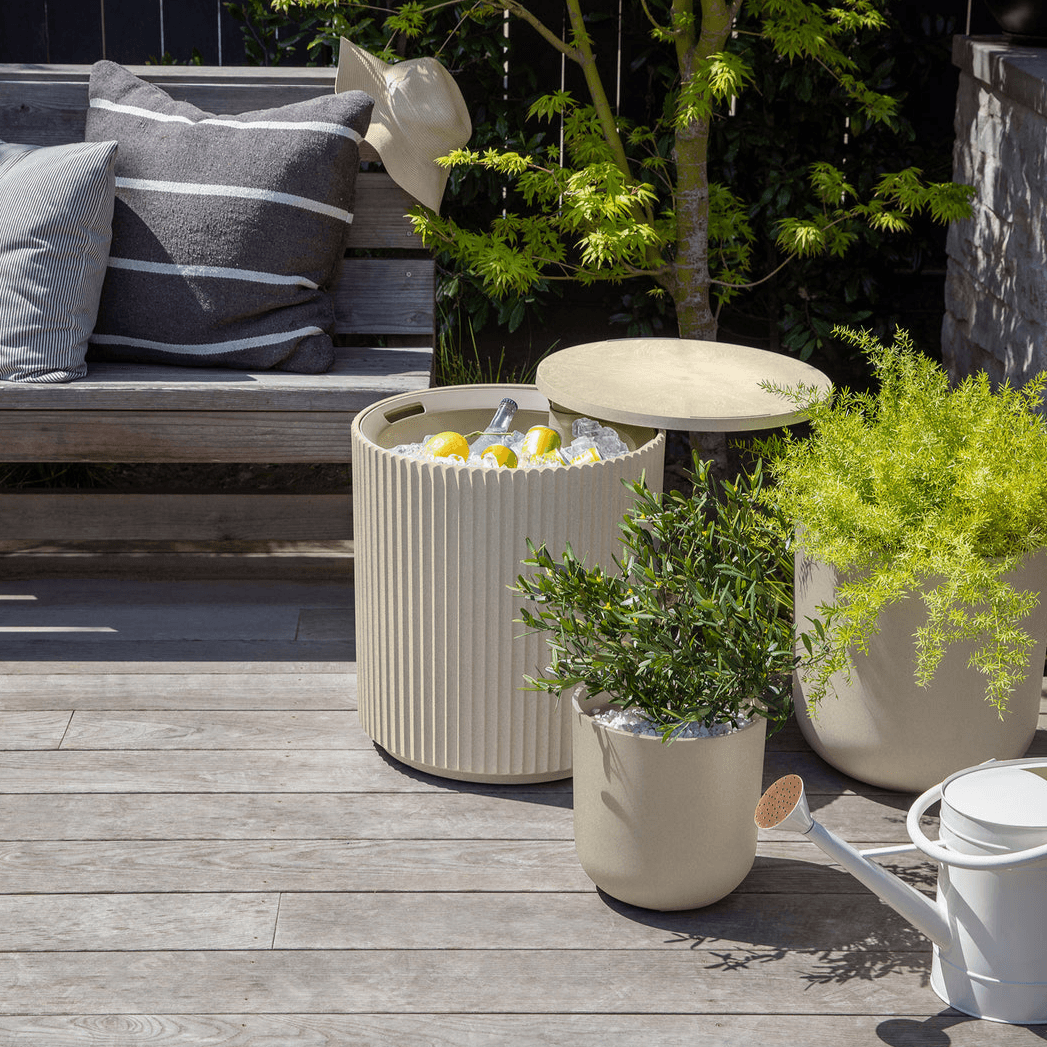 Veradek - Glaciere COOLER - table d'appoint demi chill - PurPatio.ca