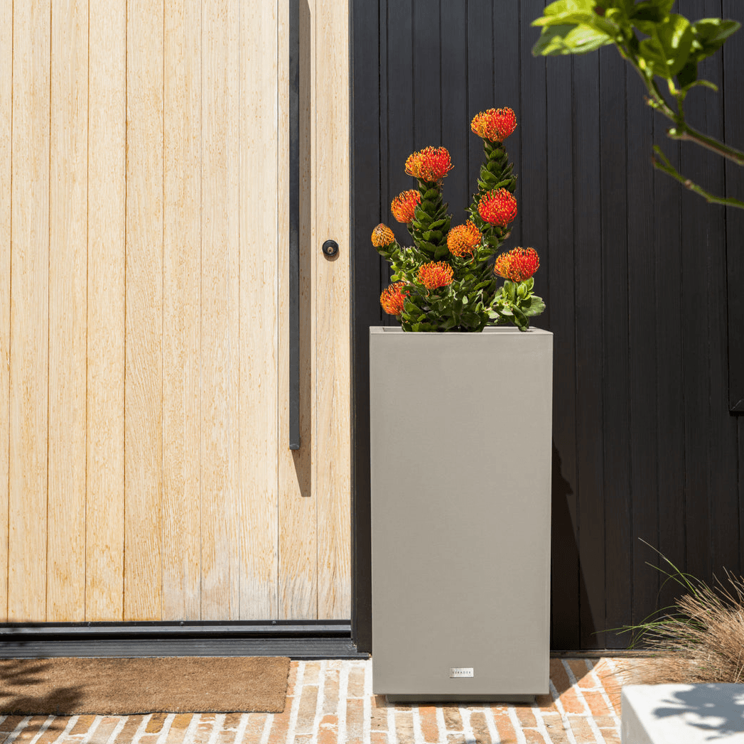 Veradek - Jardinière BLOCK - pedestal - PurPatio.ca