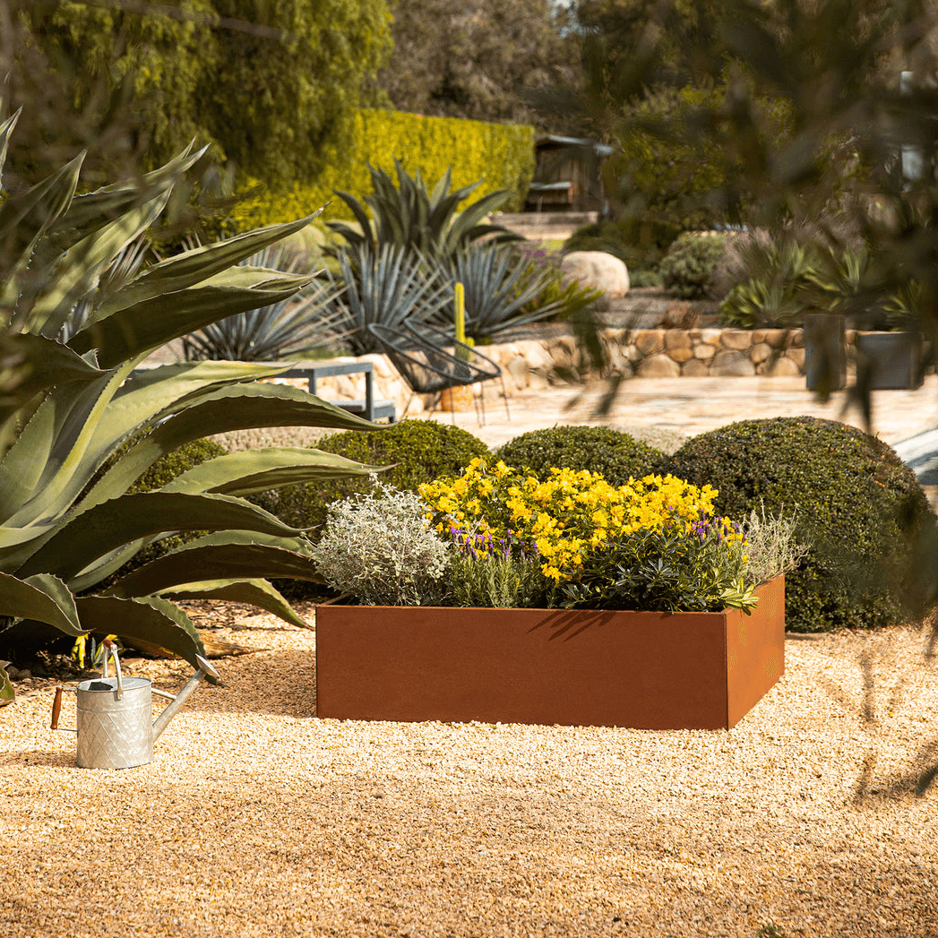 Veradek - Jardiniere CORTEN - lit de jardin - PurPatio.ca