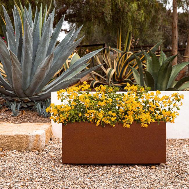 Veradek - Jardinière CORTEN - long box - PurPatio.ca