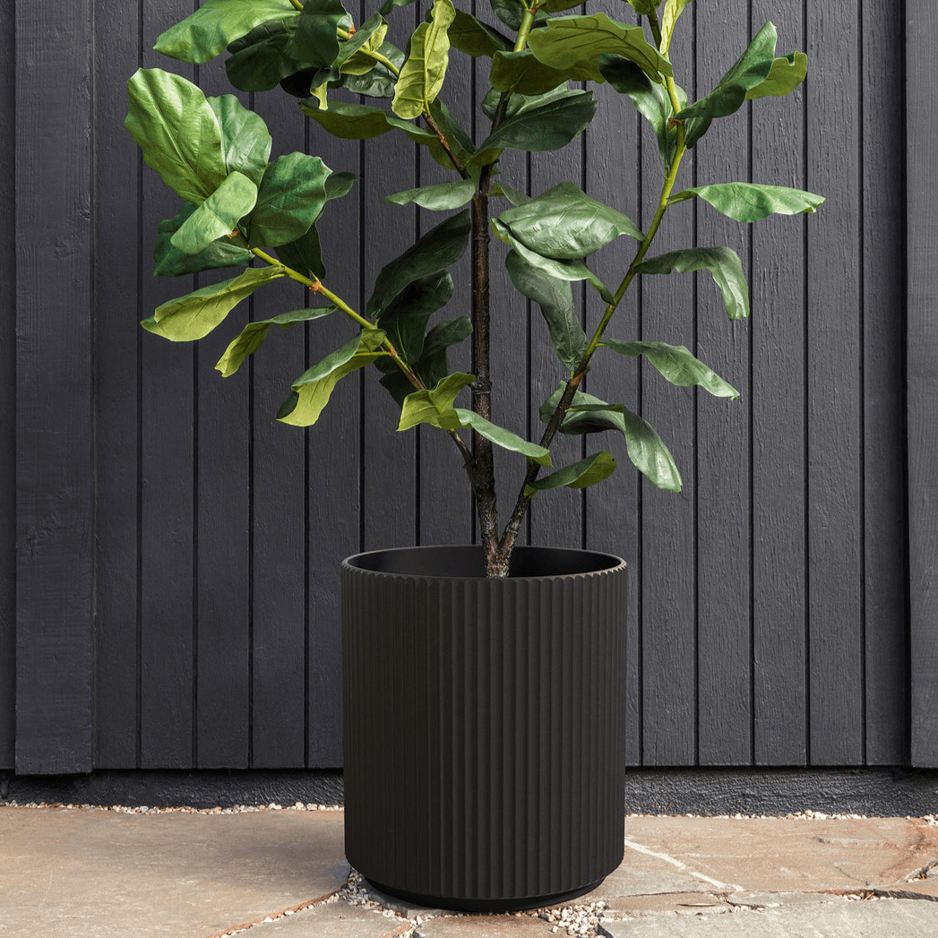 Veradek - Jardiniere MASON - demi sixteen - PurPatio.ca