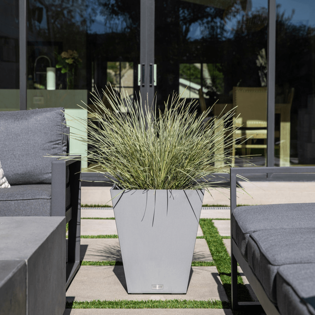 Veradek - Jardinière PURE - nobleton - PurPatio.ca