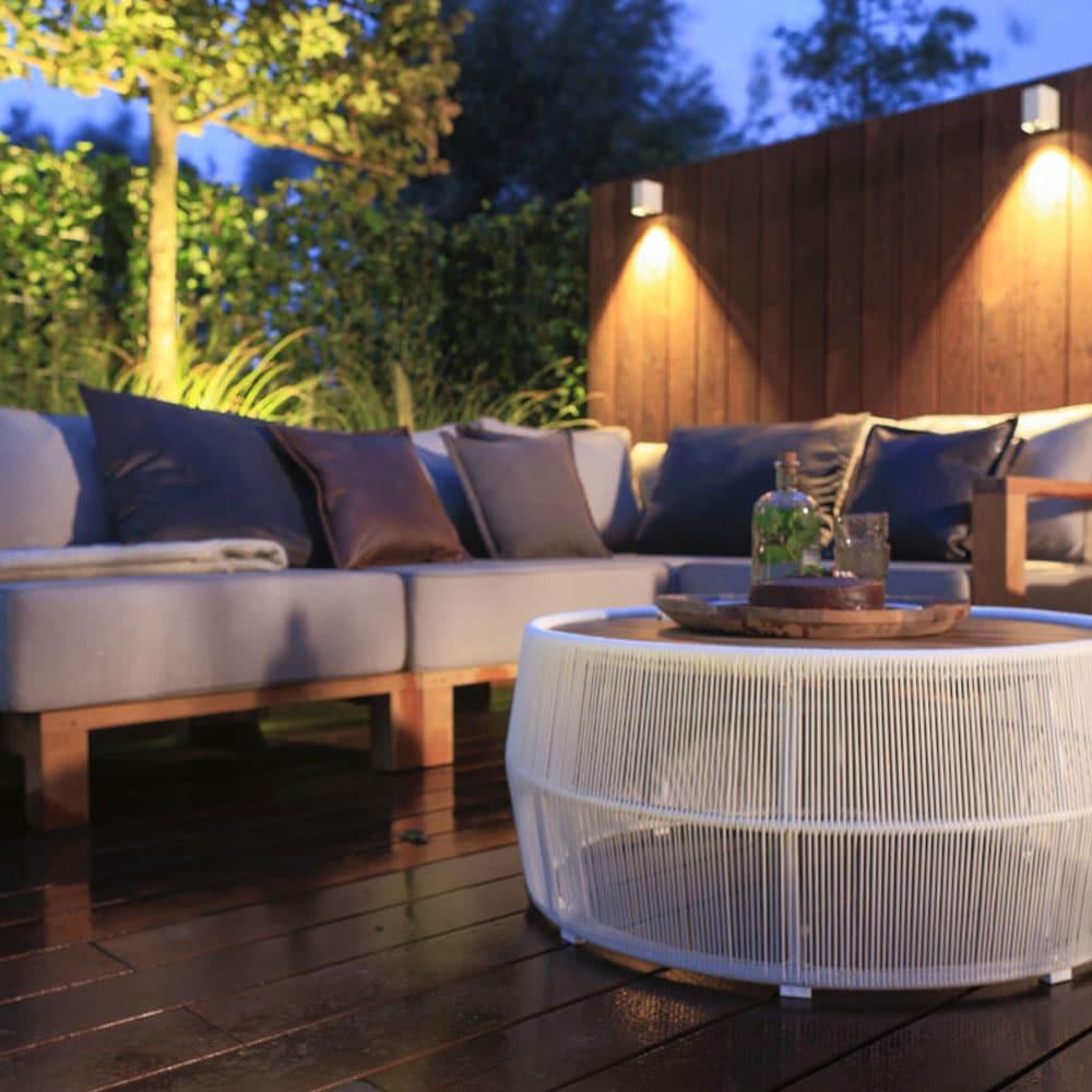 in-lite - 10302115 - ACE DOWN 100-230V WHITE - Eclairage exterieur - PurPatio.ca