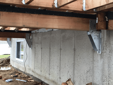 Support patio NP4 - Poutre perpendiculaire a la fondation - Nami Fixations - PurPatio.ca