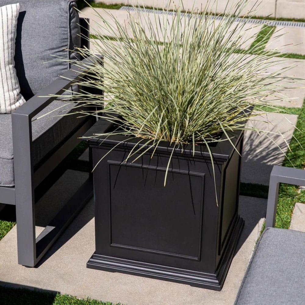 Veradek - Jardinière BRIXTON - cube - PurPatio.ca